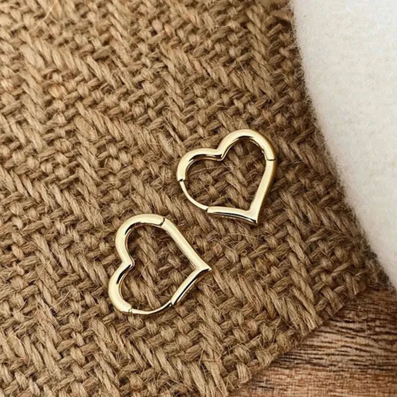 Vintage Metal Hoop Earrings with Irregular Wave Design-4