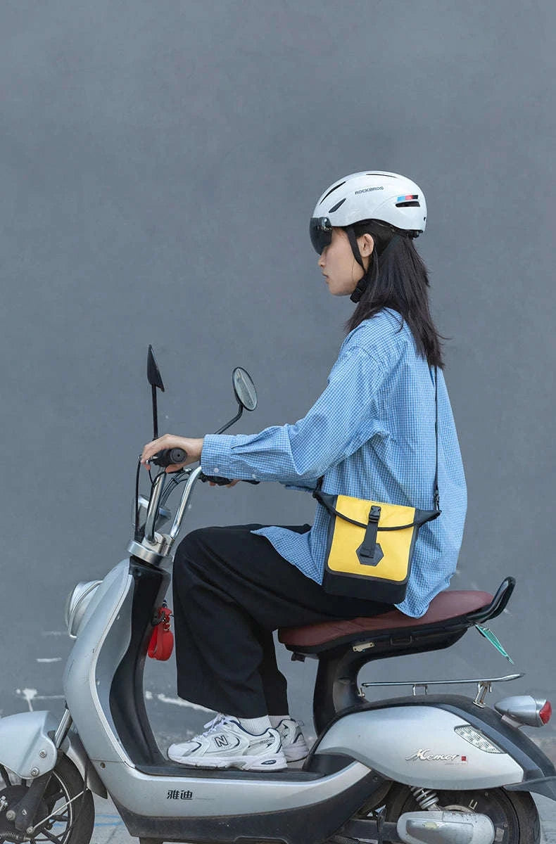 Waterproof Motorcycle Saddle Bag for Tools and Travel Storage-AS-079