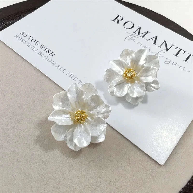 White Acrylic Flower Stud Earrings – Korean Folded Floral Design-ES4230