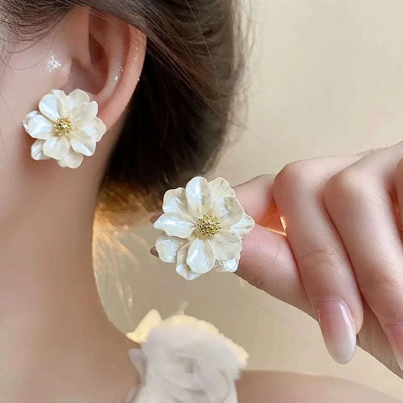 White Acrylic Flower Stud Earrings – Korean Folded Floral Design-ES4230