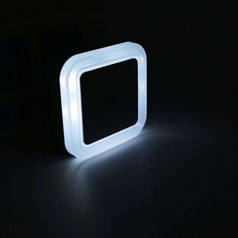 Wireless LED Night Light with Sensor for Bedrooms and Hallways-EU Plug / White