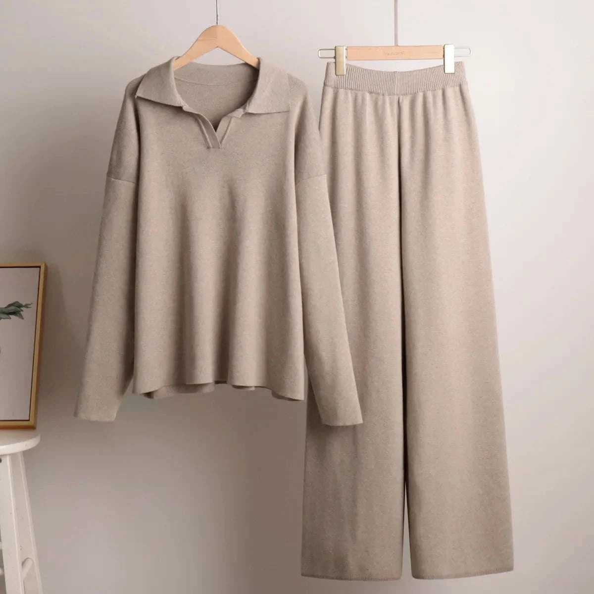 Women’s Cozy Knitted Polo Sweater & Wide Leg Pants Set-White / L