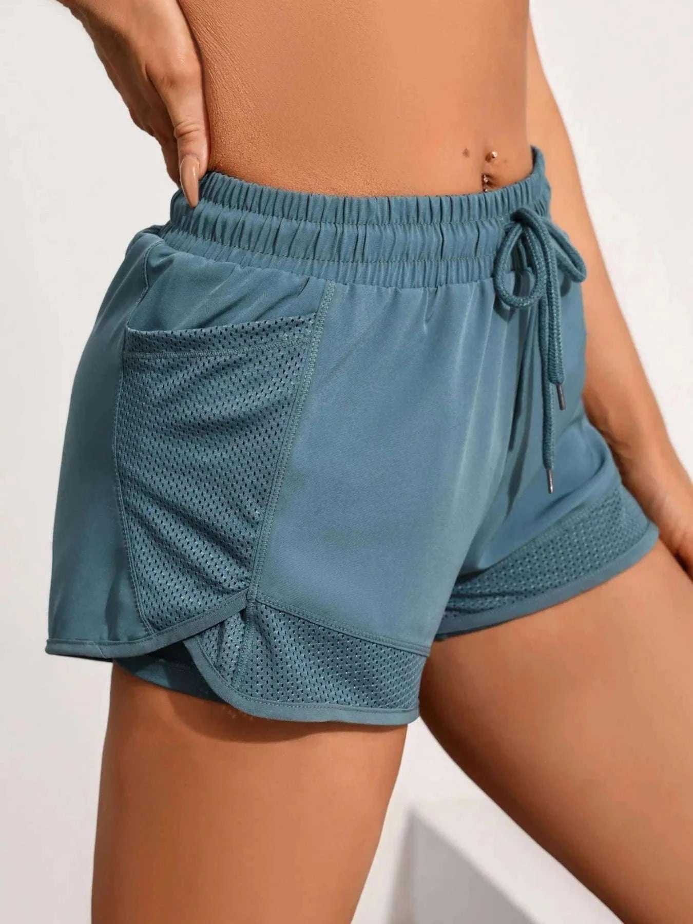 Women’s High-Waist Yoga Shorts with Mesh and Side Pocket-rose red / L