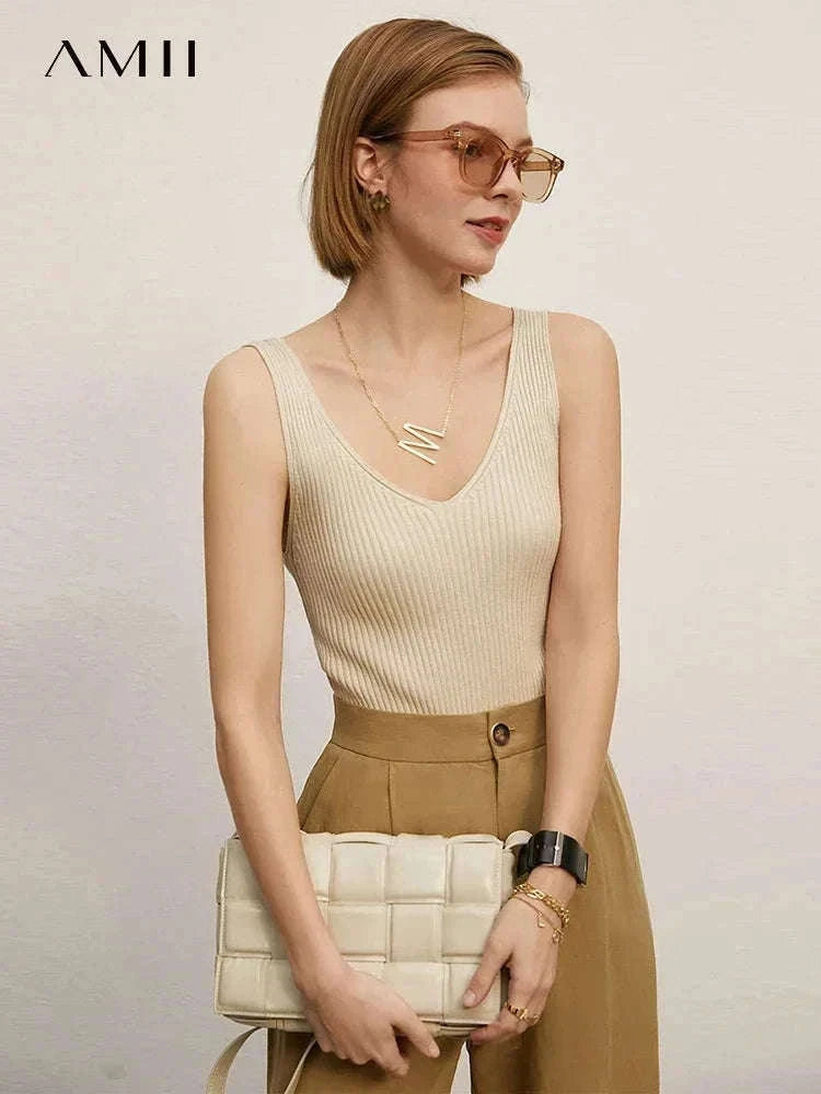 Women’s Slim Fit V-Neck Camisole Top for Office and Summer Wear-green / M