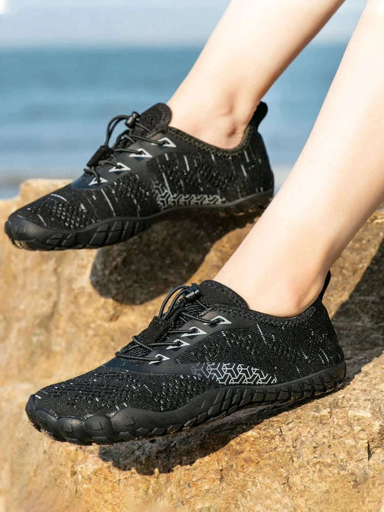 Women's Wide Barefoot Trail Running Shoes-Black-Green / 36