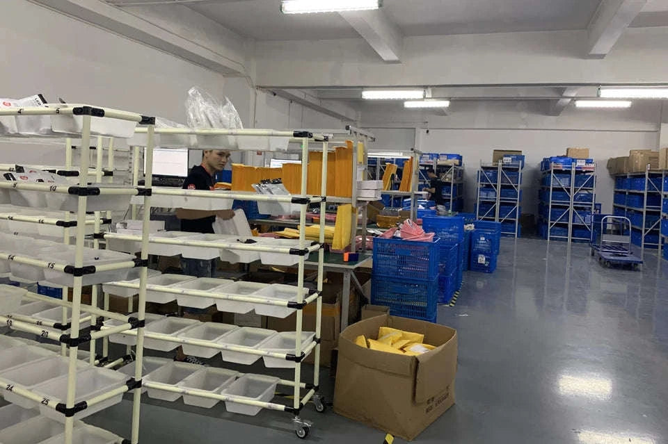 WS2812B Individually Addressable RGB LED Strip Light-WS2812BECO Black PCB / 2m 100 IP30 / China Mainland