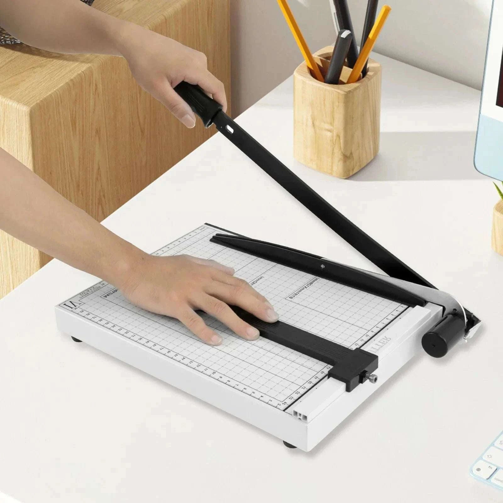 12-Inch A4 to B7 Paper Cutter – Precise Manual Trimming Tool-Creamy White / United States