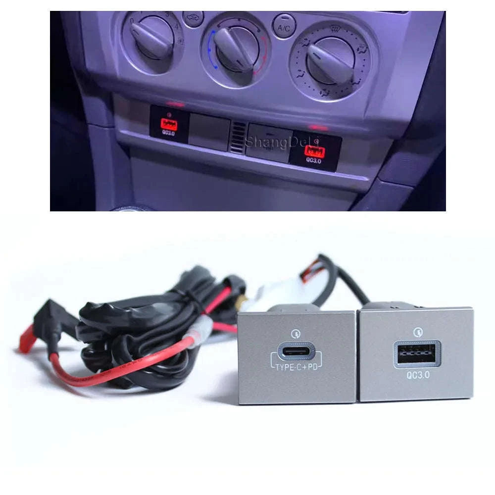 12V/24V Car Phone Charger Socket Double QC3.0 Type-C PD for Focus 2 2004-2011 MK2-Single PD Black