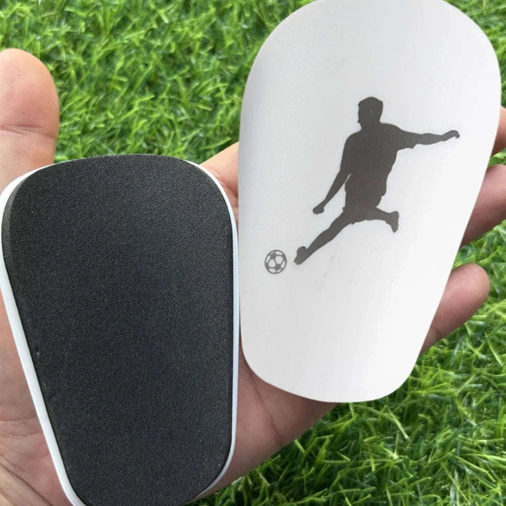 2pcs Lightweight Shin Pads for Confident Soccer Protection-D / 10X6 CM / spain
