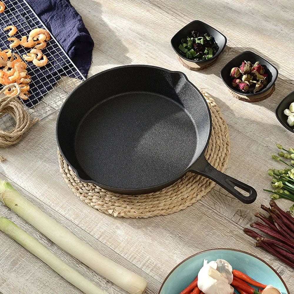 3‑Piece Cast Iron Frying Pan Set for Everyday Cooking-1 set / GERMANY