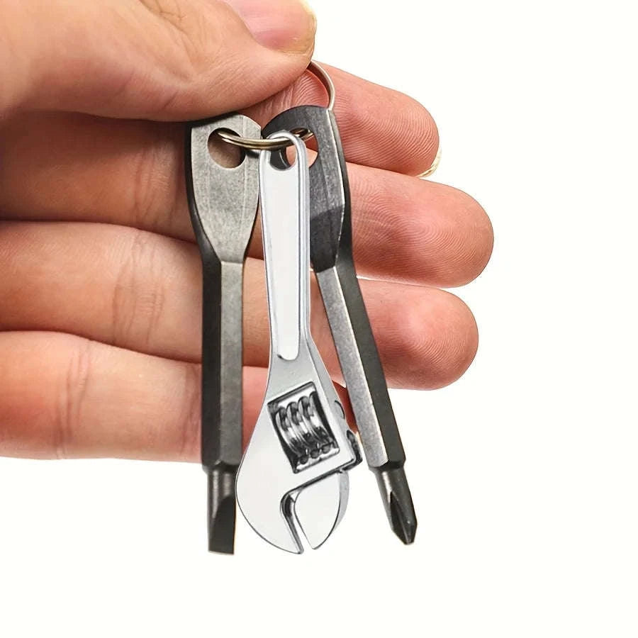 3‑Piece Mini Portable Screwdriver Set and Multifunctional Wrench Keychain-3pcs