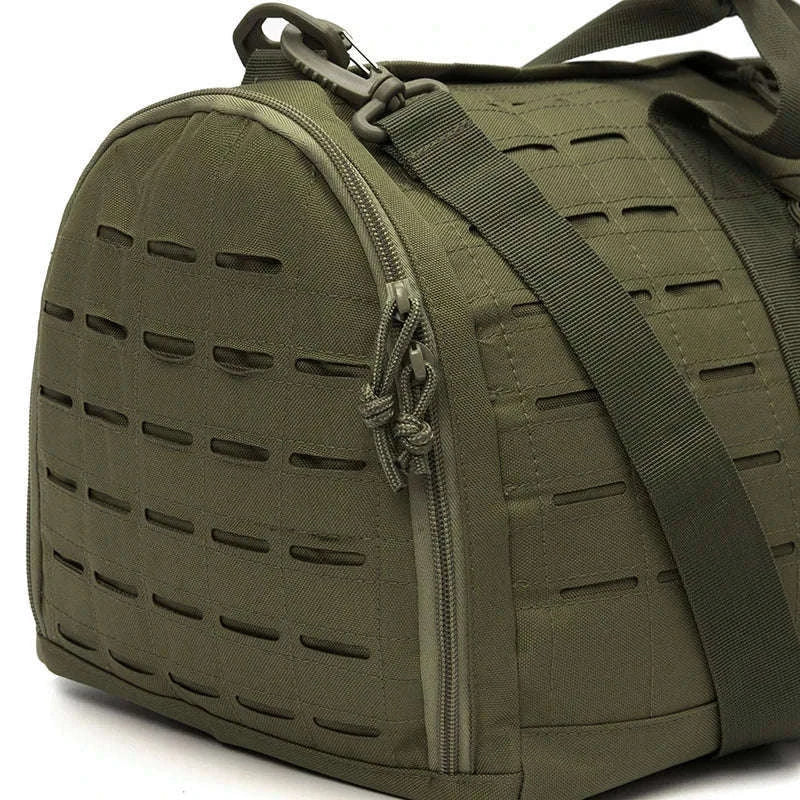 40L Tactical Travel Duffel Bag-Black Camo / United Kingdom