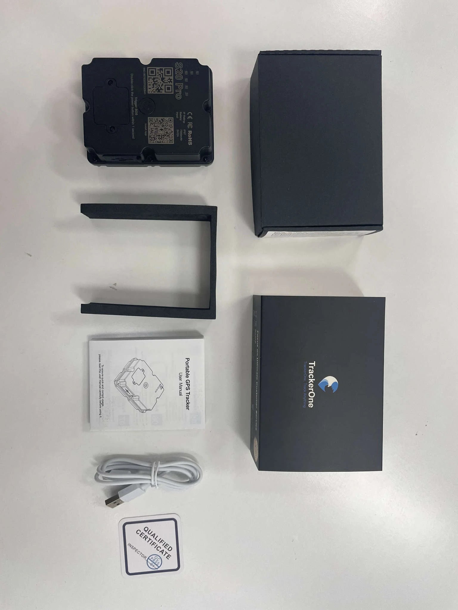 4G GPS Tracker for Car and Motorcycle-GPS Tracker / Germany