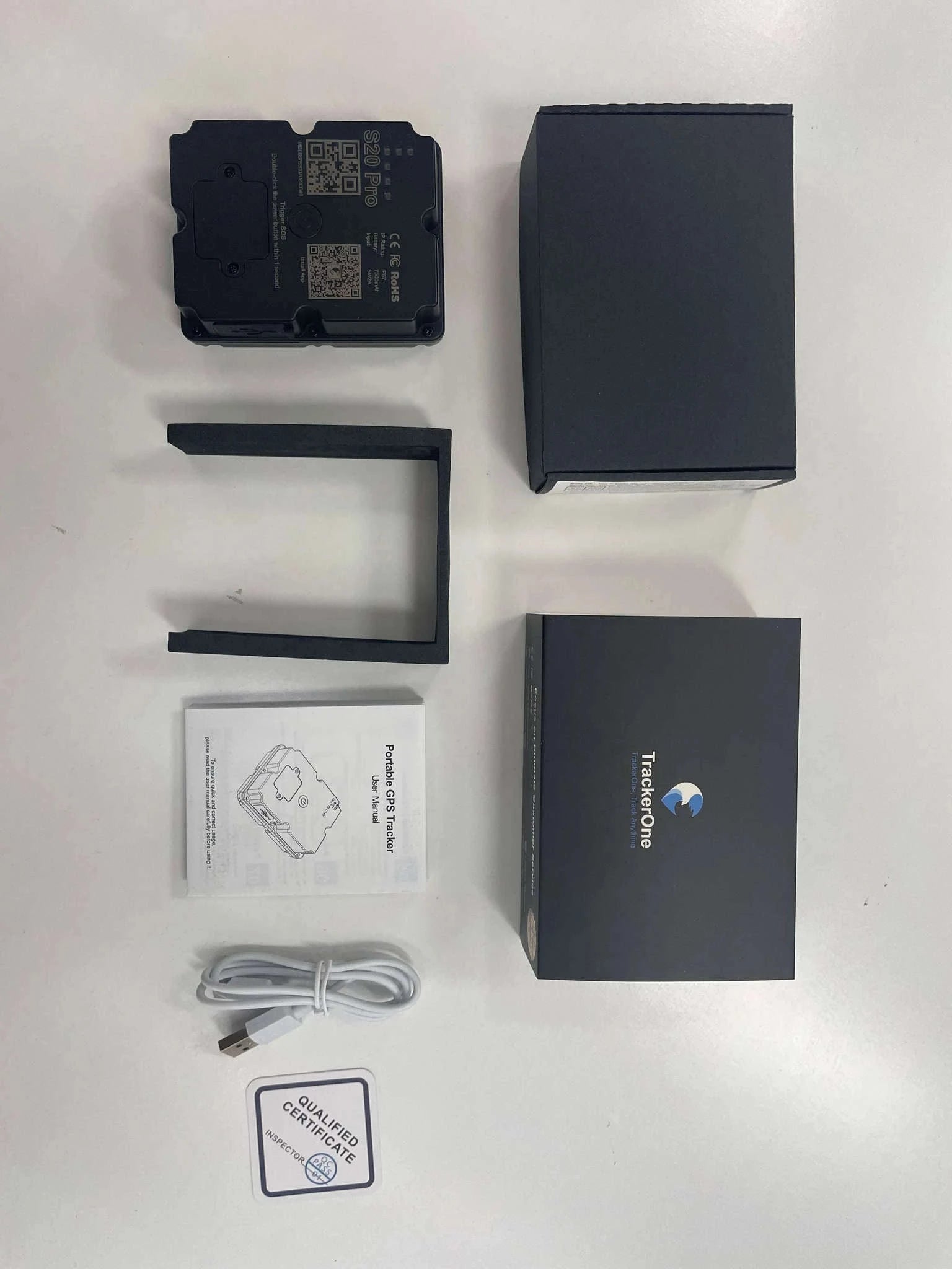 4G GPS Vehicle Tracker with Real-Time Tracking & 7500mAh Battery-GPS Tracker / Mexico