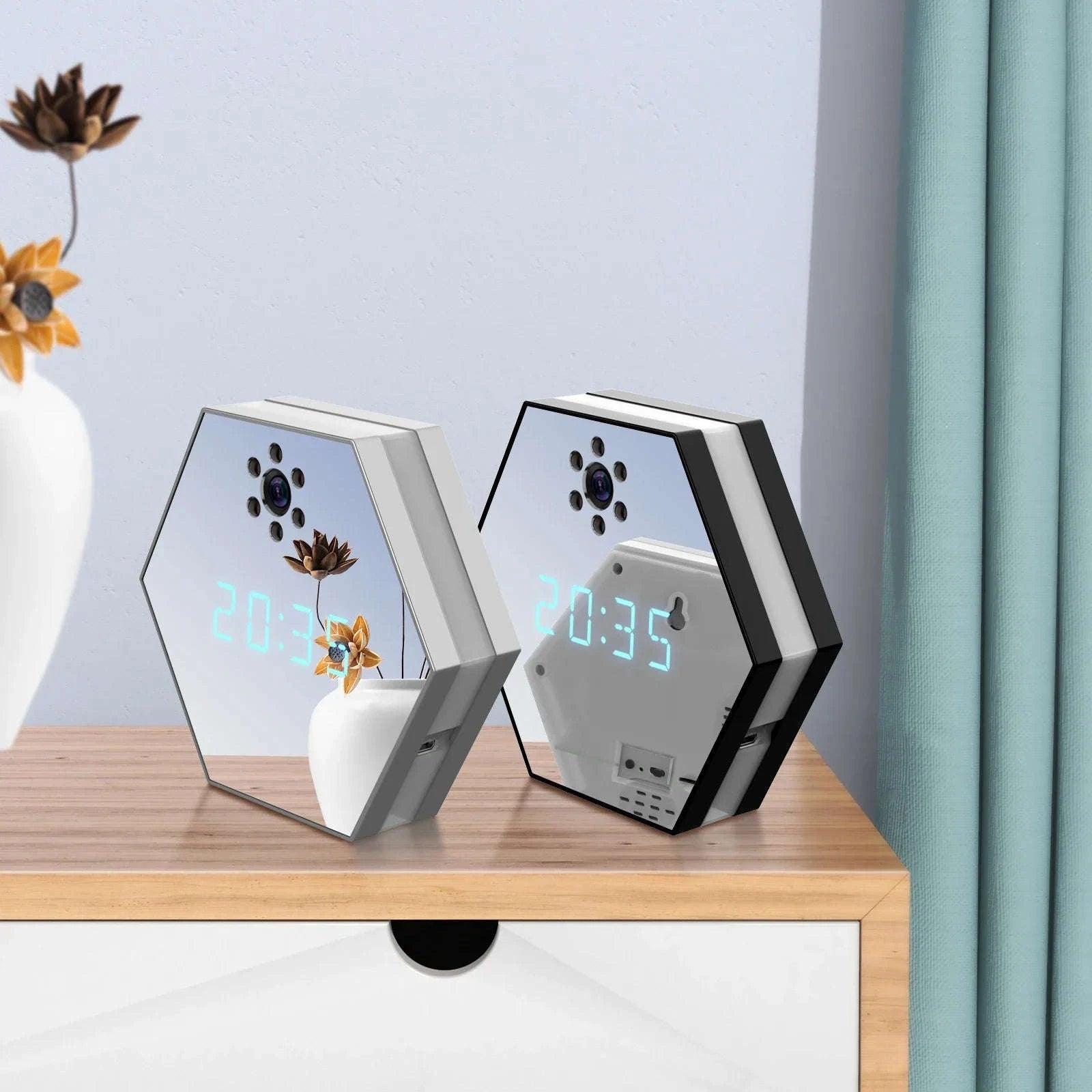 4K HD WiFi Mini Camera Electronic Clock with Night Vision-black