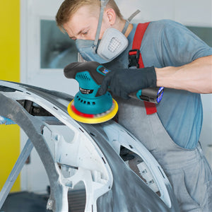 Sada bezkefkového bezdrôtového leštiča s plynulou reguláciou otáčok