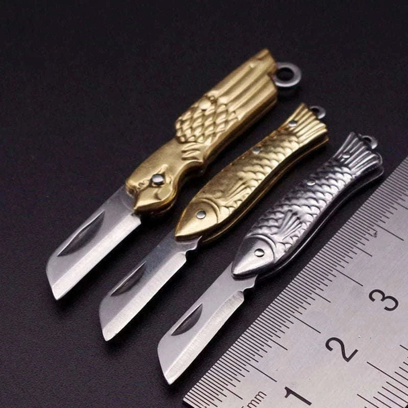 5cm Acrylic Mini Folding Knife Pendant for Outdoor Carry-Color Wood
