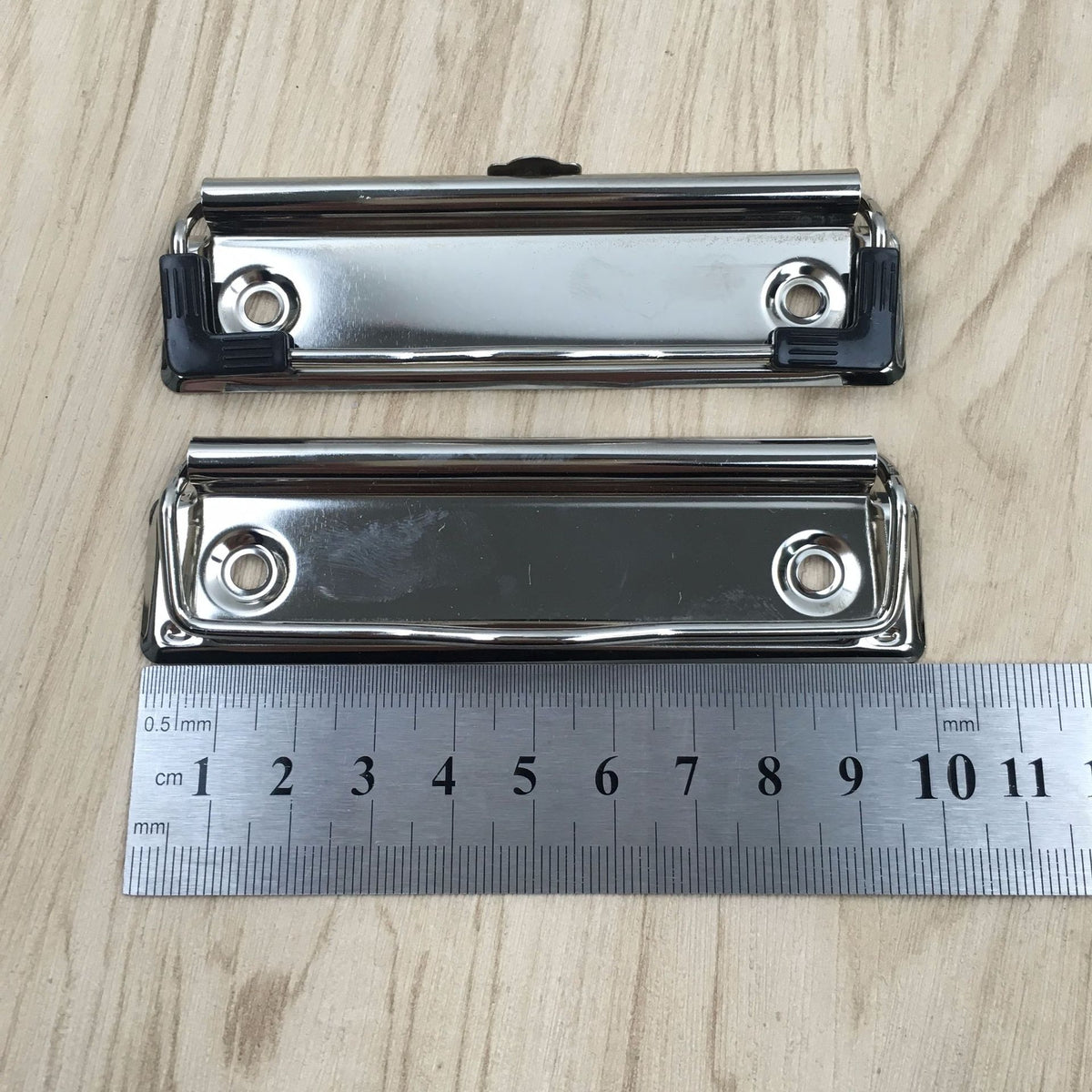 Monterbare metalclips til clipboard, 10 eller 20 stk.