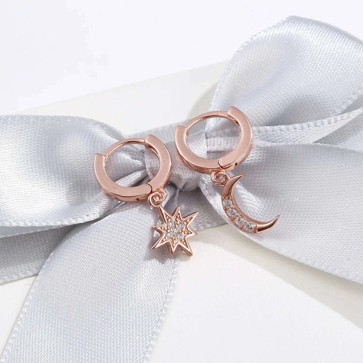 925 Sterling Silver CZ Star Moon Asymmetric Hoop Earrings-30HLZY4617-01