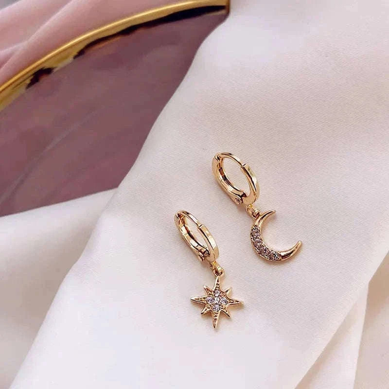925 Sterling Silver CZ Star Moon Asymmetric Hoop Earrings-30HLZY4617-01