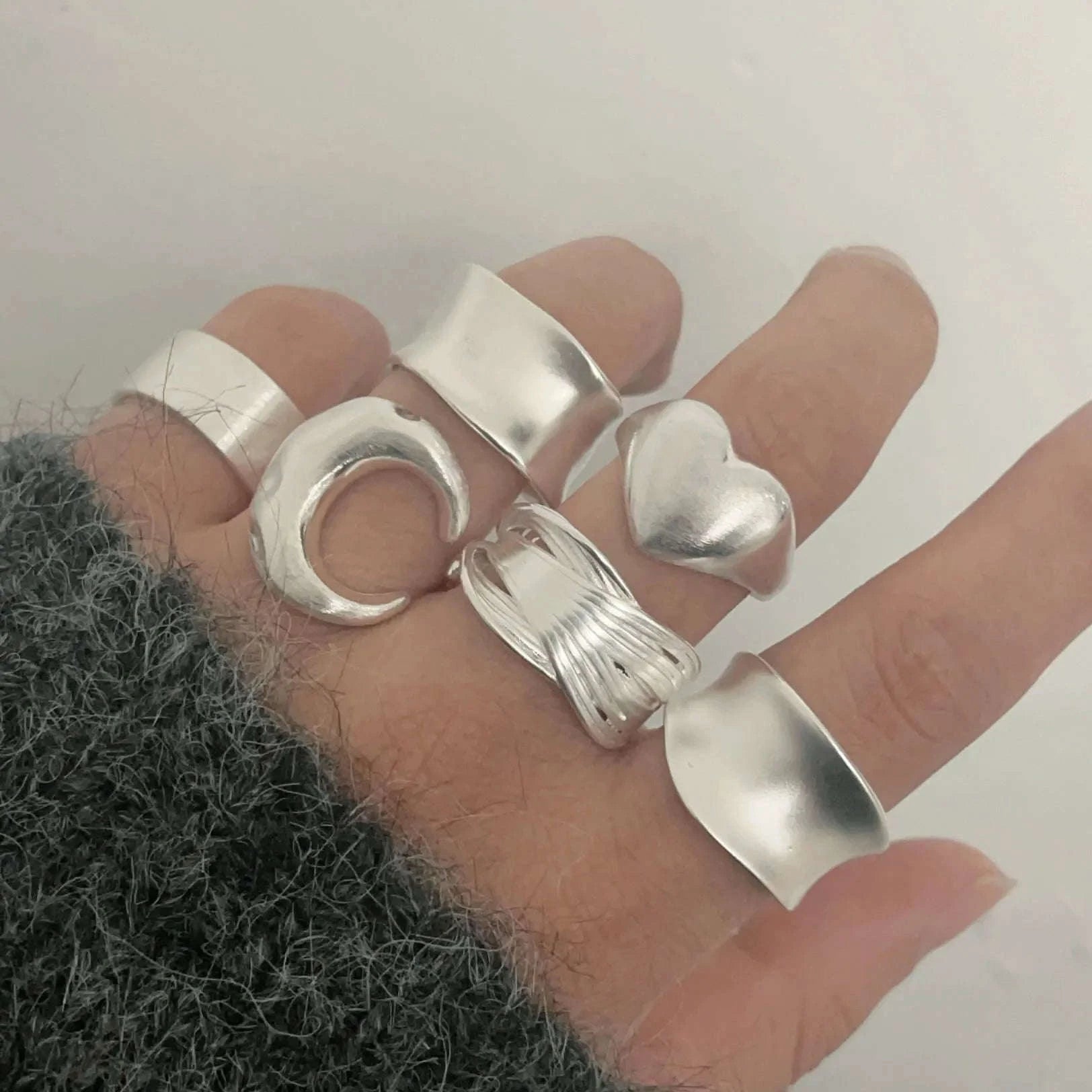 925 Sterling Silver Minimalist Moon Couple Rings-as picture / resizable