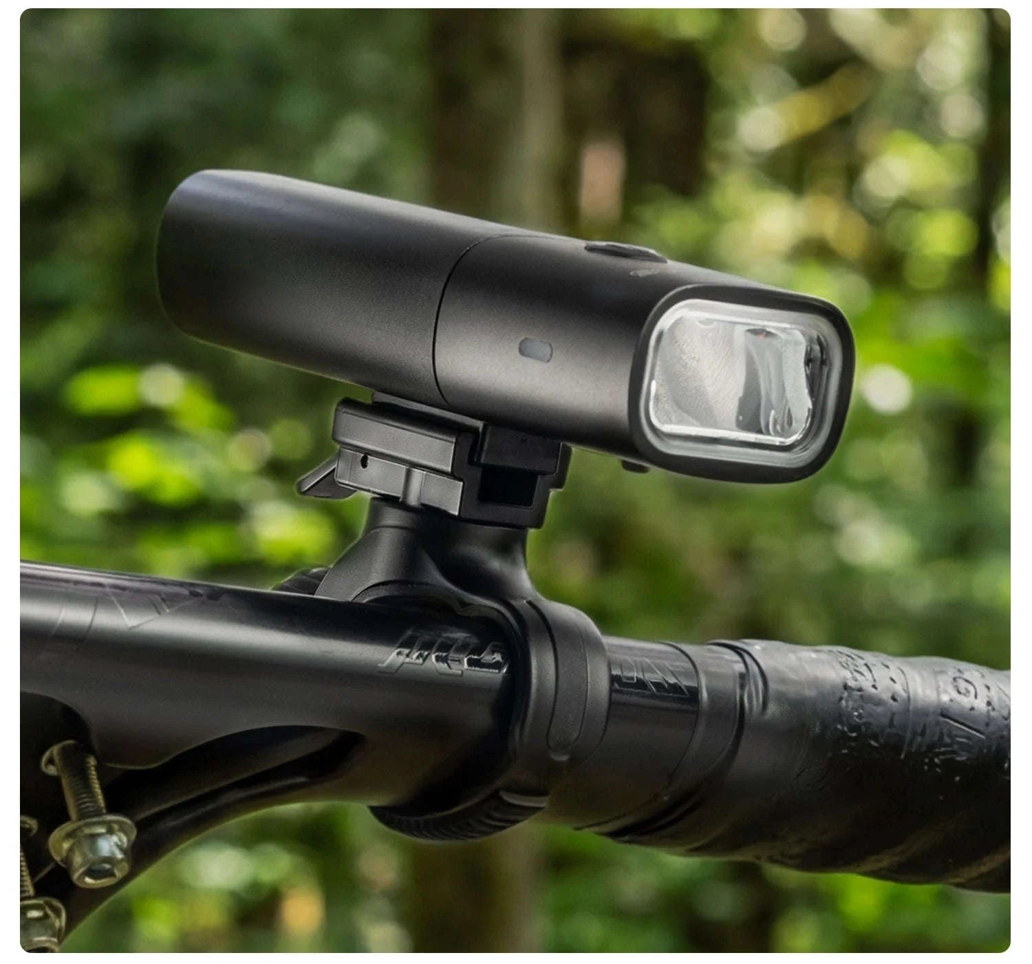 950LM USB Rechargeable Bike Headlight with IPX6 Waterproof-RHL950