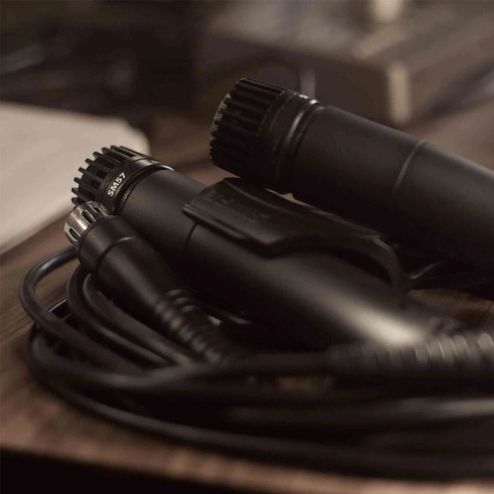 Wired Dynamic Instrument Microphone with Cardioid Pattern