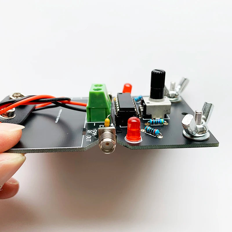 Antenna a loop attiva AMLA150 Opzioni