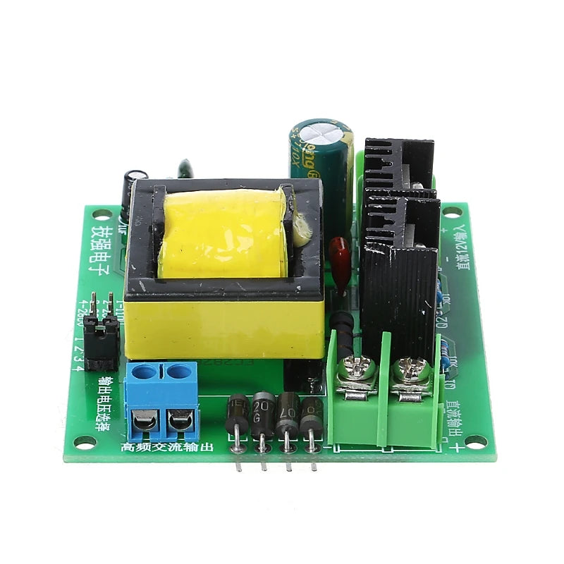 لوحة عاكس من 12 V تيار مستمر إلى تيار متناوب