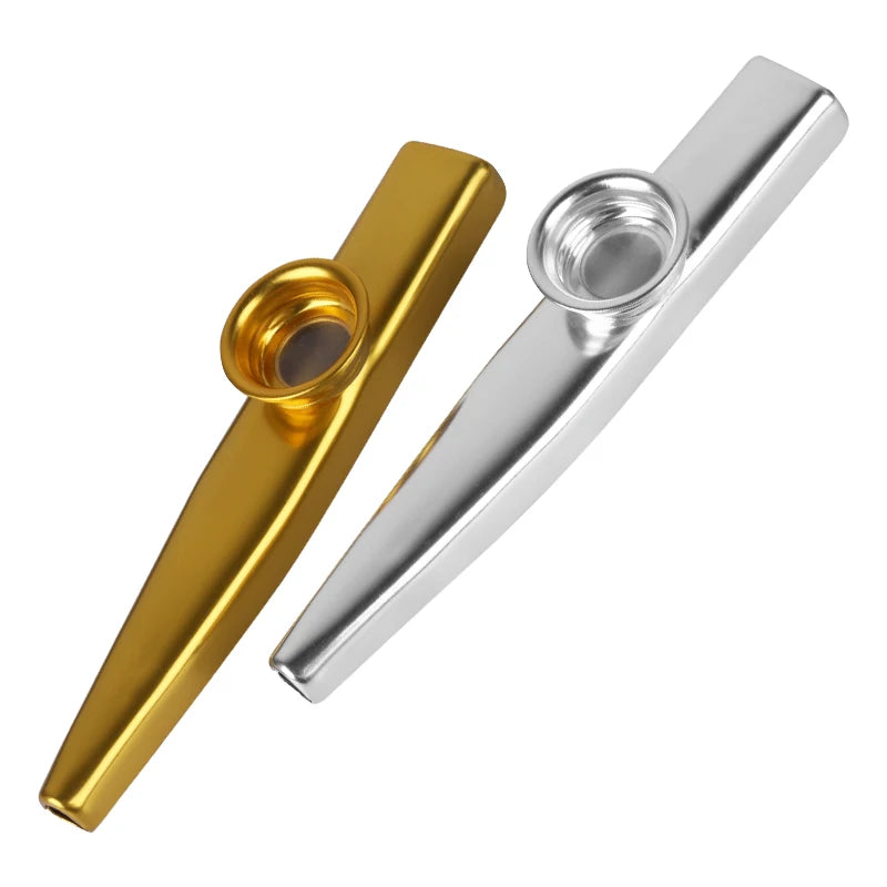 Kovové kazoo s piatimi náhradnými membránami