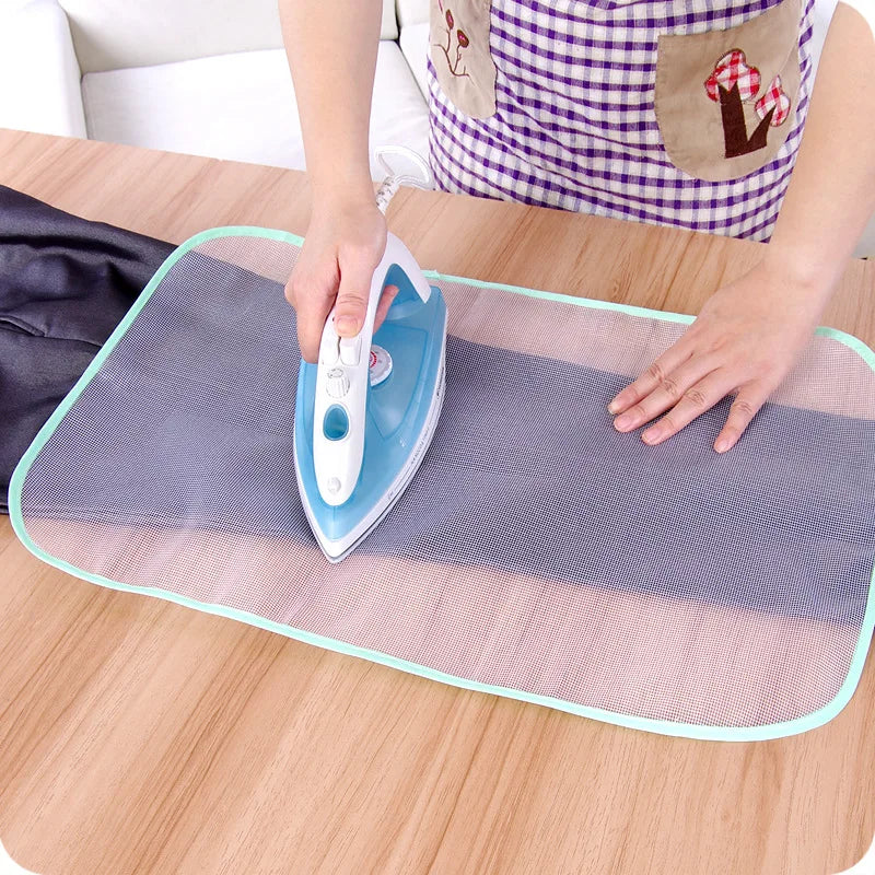 Clothes Ironing Protection Pad Cloth Protective Press Mesh Ironing Board Mat Insulation Against Random Colors Ironing Board Cove 