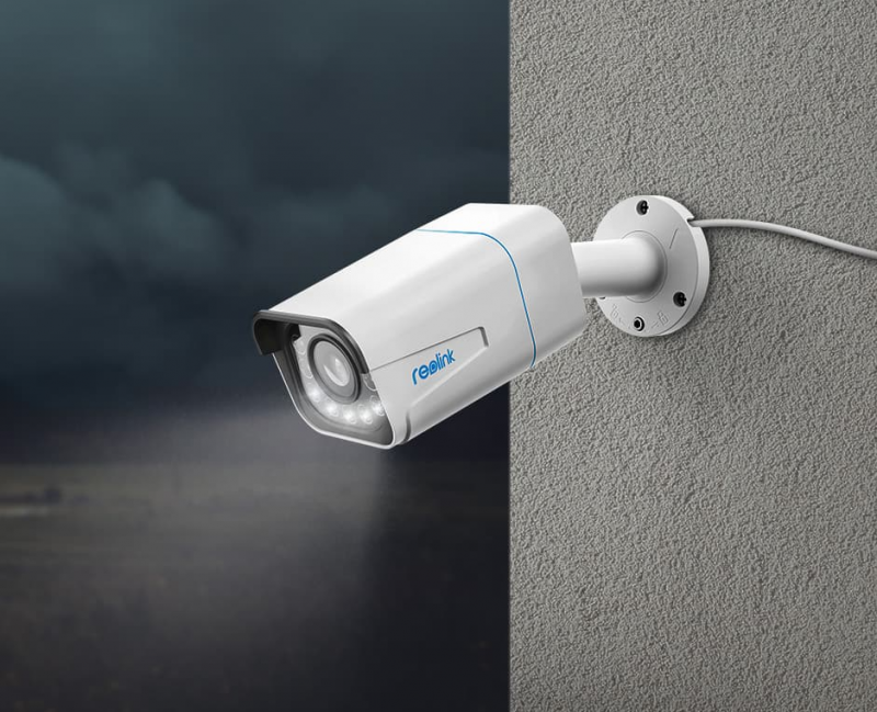 REOLINK RLC-811A Video Surveillance Camera: High-Resolution 8MP (3840 x 2160) - 25fps, Adjustable Lens, Night Vision Range up to 30m, Built-in Microphone, Motion Detection with Human and Vehicle Detection, Free Phone App Included - Spy-shop.com