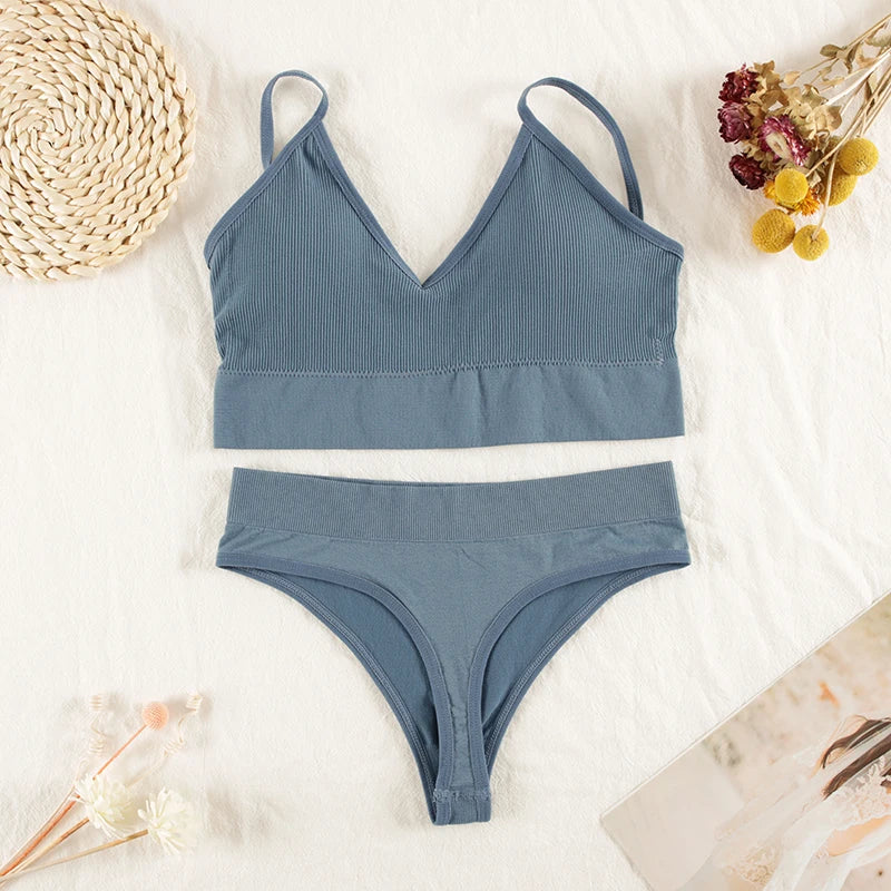 CHRLEISURE Women Underwear Set Wireless Lingerie Panties Bra Sexy G-String Seamless Tank Crop Top Brassiere New 