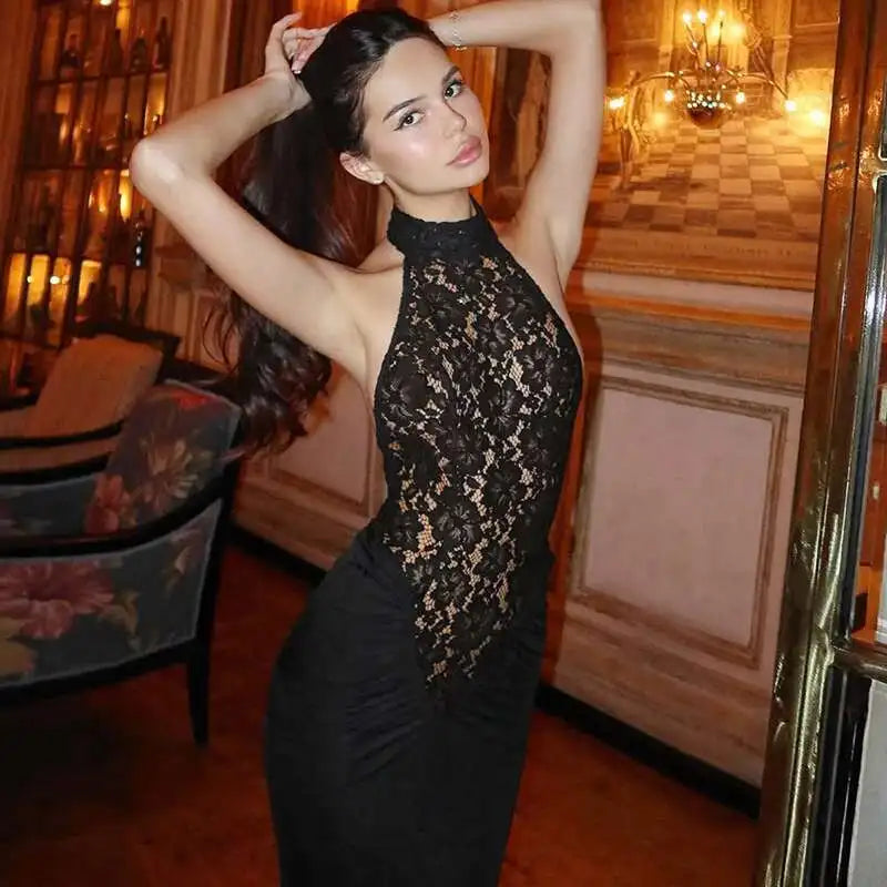 Mozision Lace Halter Backless Sexy Maxi Dress For Women Black Off-shoulder Strapless Sleeveless Bodycon Club Party Long Dress 