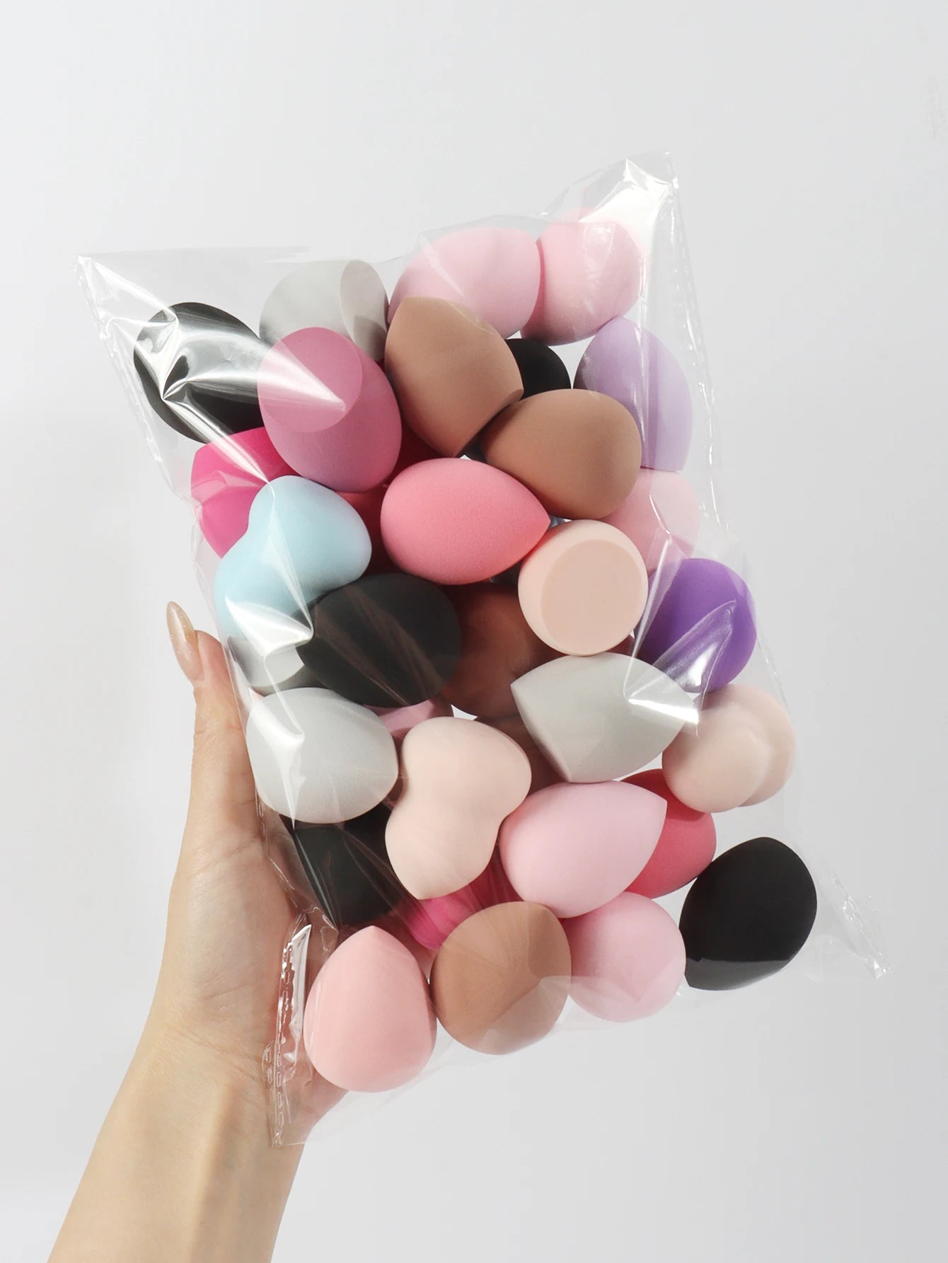 Medium Size Beauty Sponge 6/12/24/36/60 Pieces, Random Color and Shape, Foundation Mixing Beauty Sponge, Liquid, Cream and Powde 