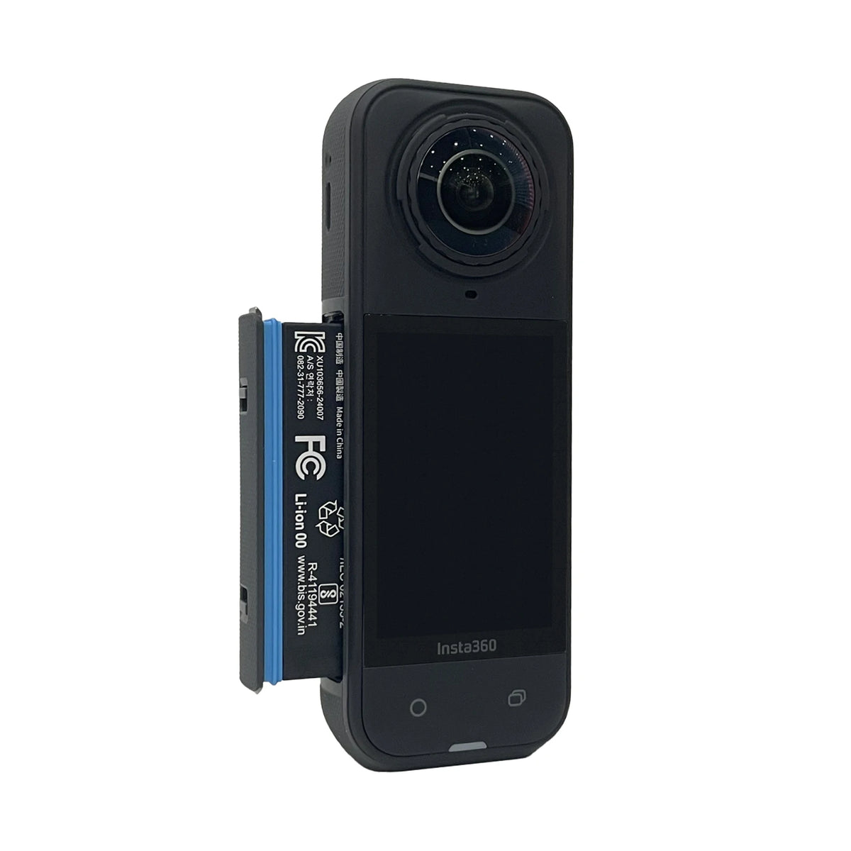 8K Action Camera with Switchable Lenses and Low-Light Performance