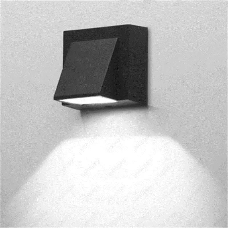 IP65 Outdoor LED Wall Light, 5W or 10W