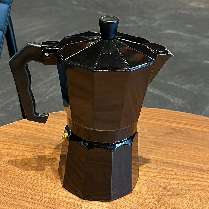 Stovetop Moka Pot in 3 or 6 Cup Sizes, Aluminium
