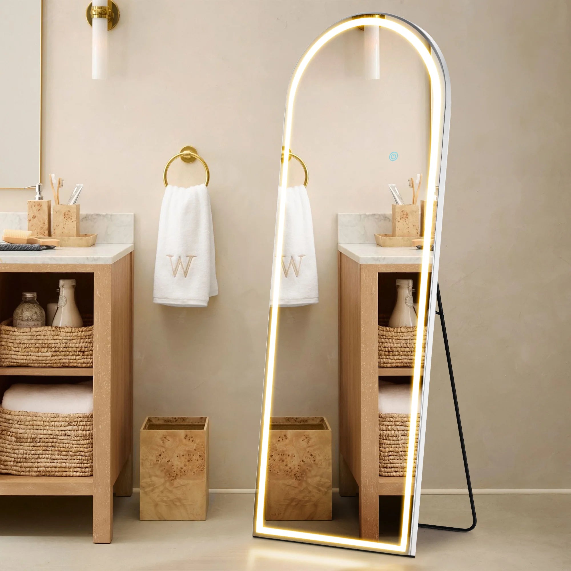63" LED zrcadlo na celou délku s nastavitelným osvětlením ve 3 barvách