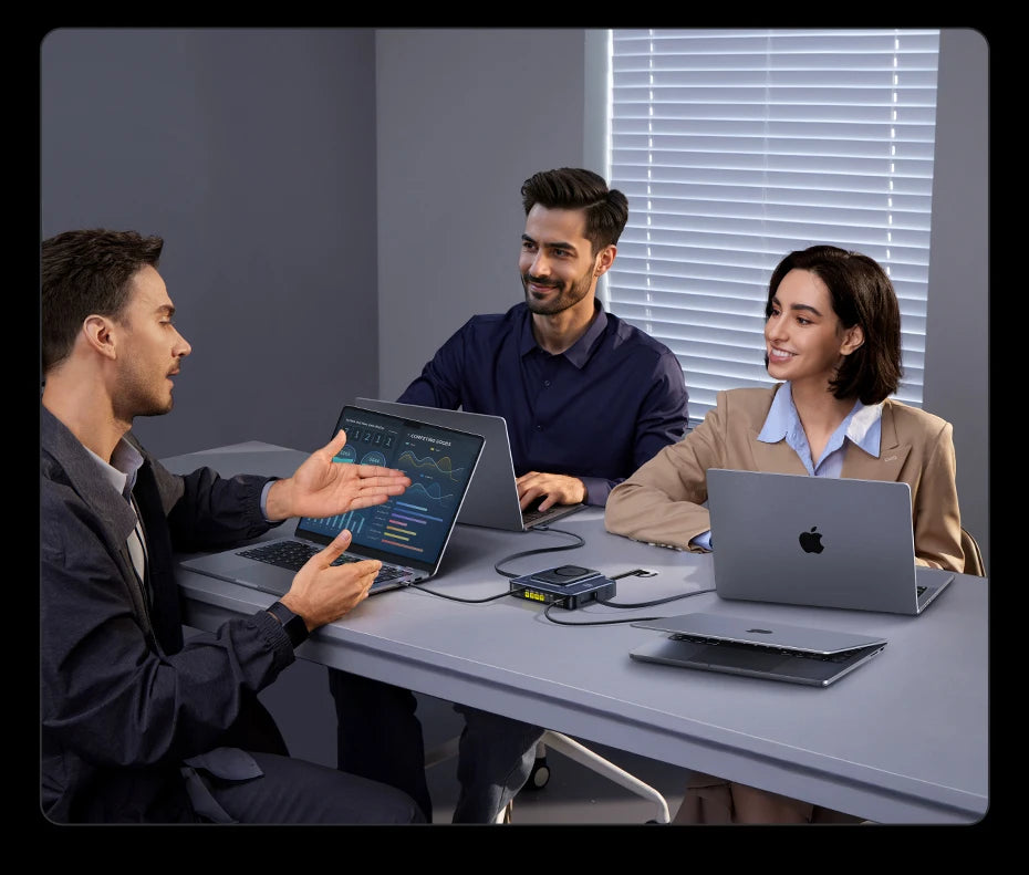 245W 6v1 stolná nabíjačka s Qi2 bezdrôtovým nabíjaním a 100W vysúvateľným USB-C