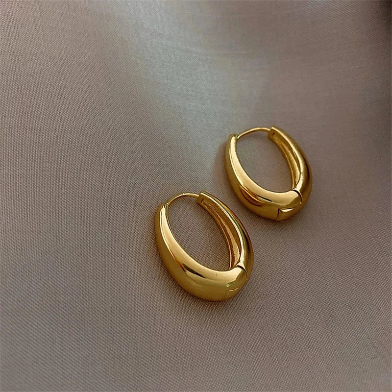 2024 New Classic Copper Alloy Smooth Metal Hoop Earrings For Woman Fashion Korean Jewelry Temperament Girl's Daily Wear earrings 
