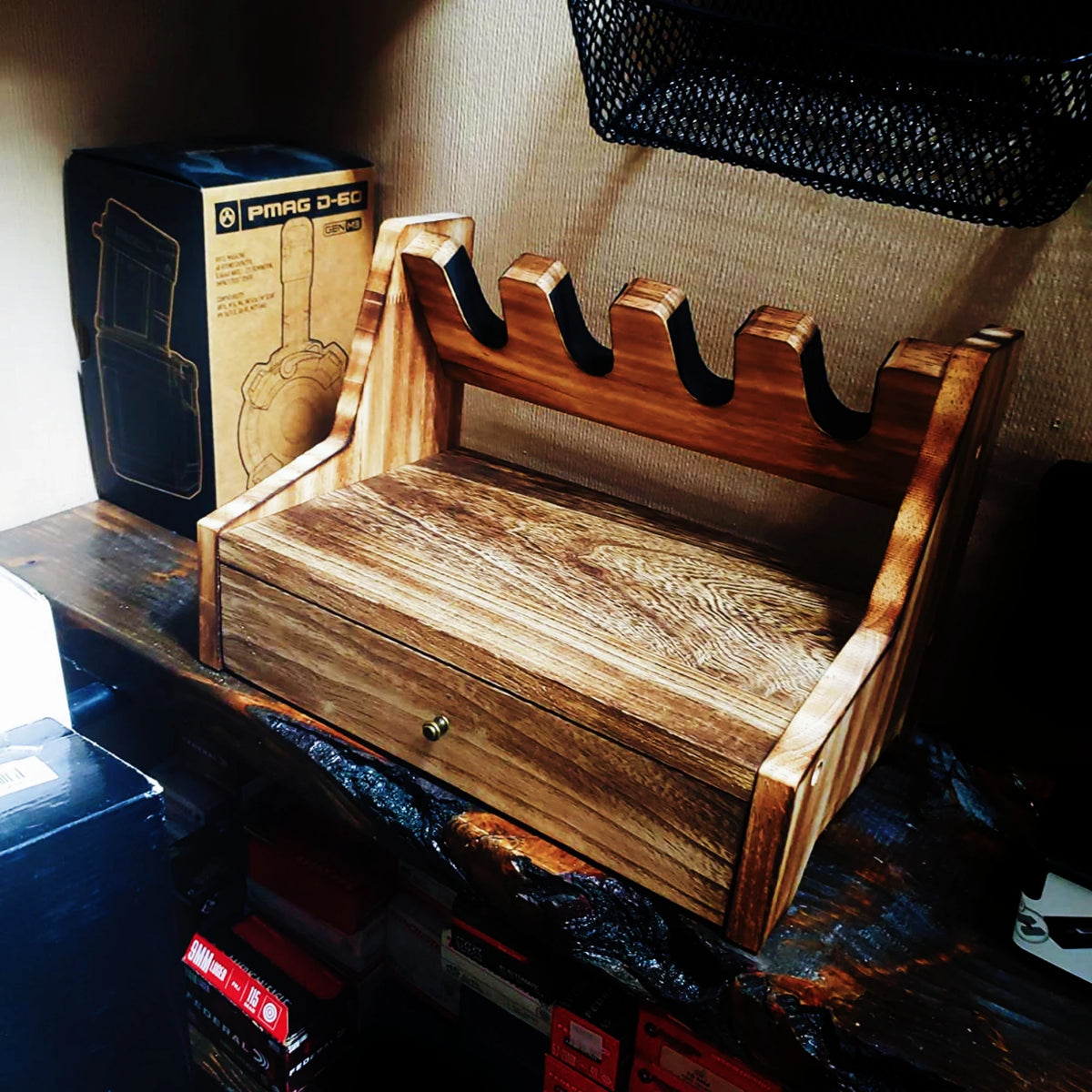 Porta pistole in legno, con opzioni per cassetti