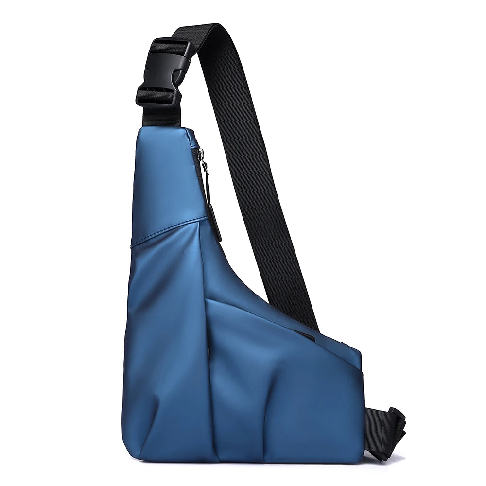Driehoekige crossbody-tas met verstelbare riem