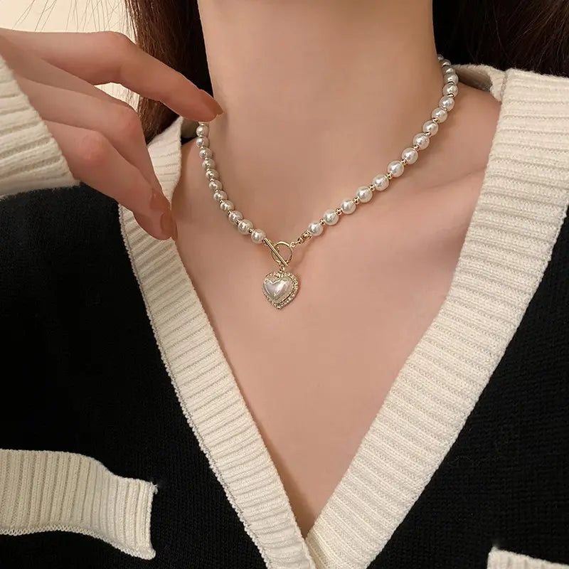 Elegant Pearl Necklace For Women Heart Pendant Necklaces Luxury Imitation Pearls Chain Necklaces Korean Jewelry Girls Gifts 