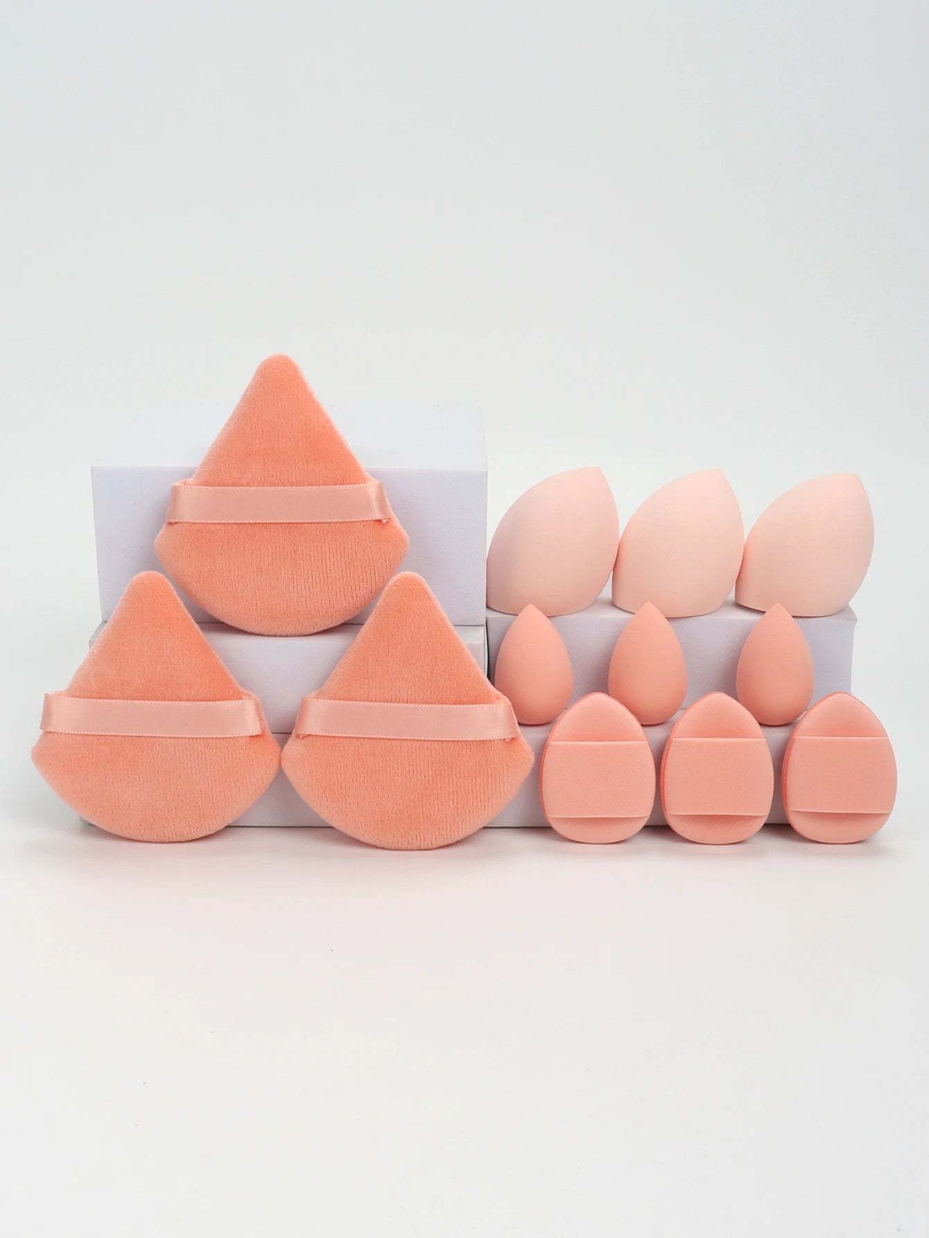 12-Piece All-Purpose Makeup Sponge Set, Made of 3 Loose Powder Puffs, 3 Mini Air Cushion Puffs, 3 Beauty Eggs and 3 Mini Beauty 
