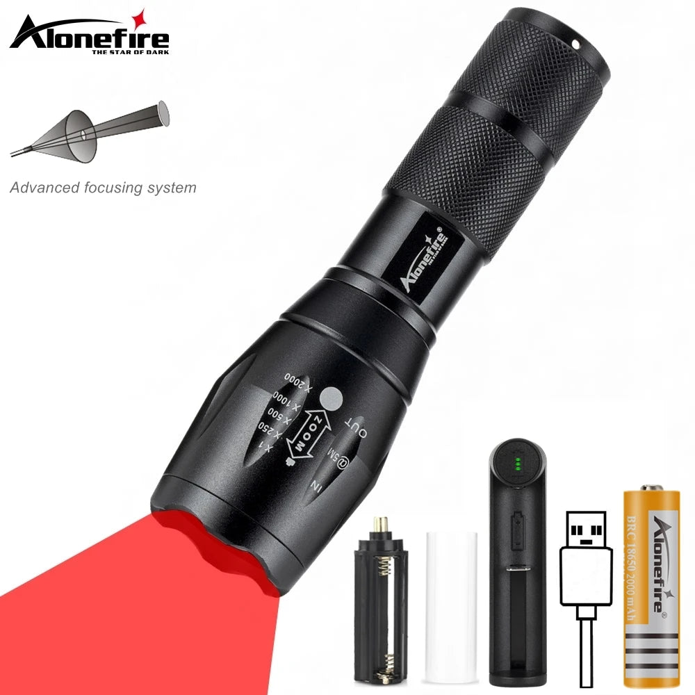 E17 Red-Light Zoom Flashlight