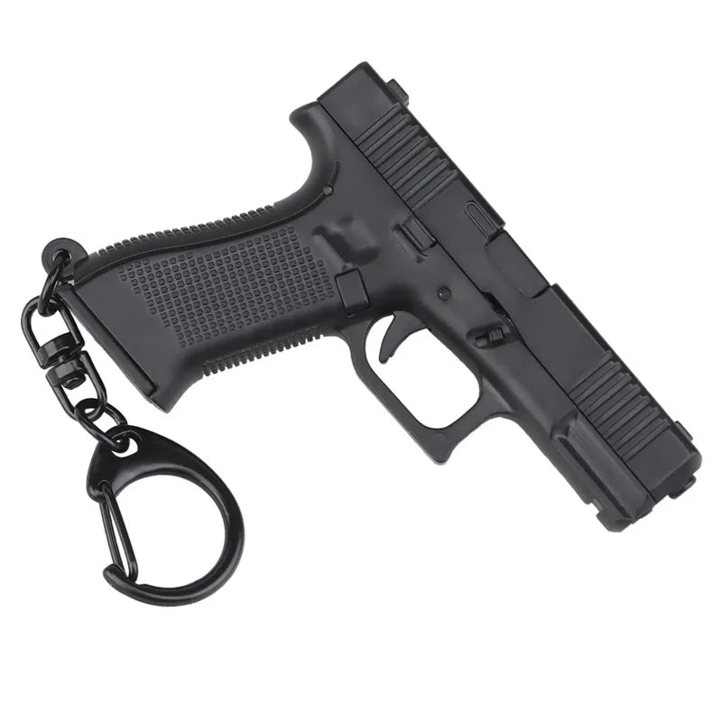 Pistol Shaped Keychain Charm Realistic Model Removable Magazine Miniature Pistol Model Gifts for Birthday Car Key Chain for Men