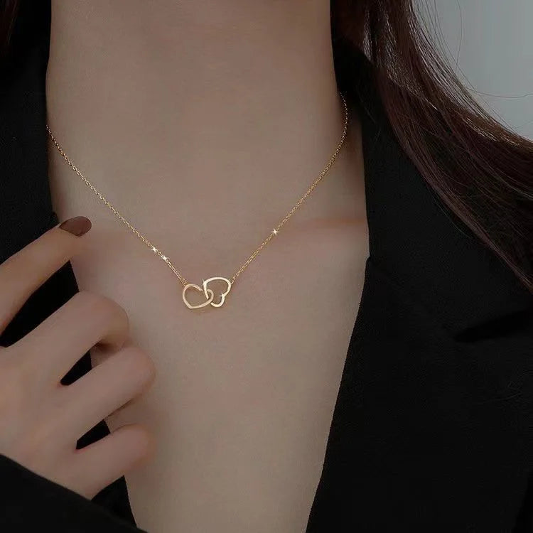 Vintage Love Heart Pendant Necklace for Women Trend Aesthetic Gold Color Metal Chain Collar Choker Party Jewelry Birthday Gifts 
