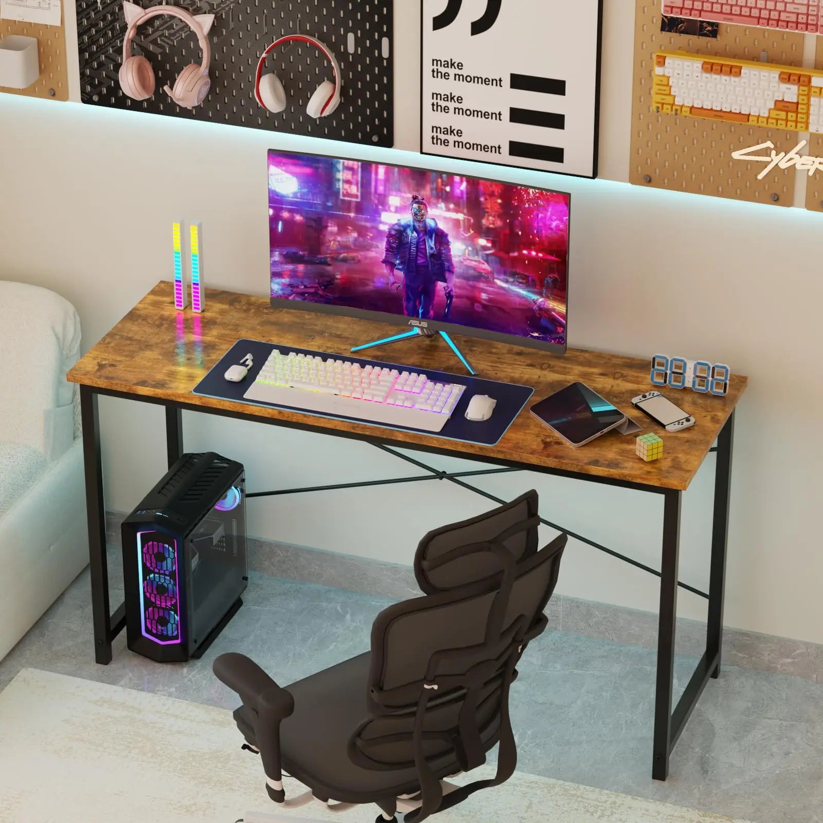 Modern Compact Computer Desk with Metal Frame & Wood Top