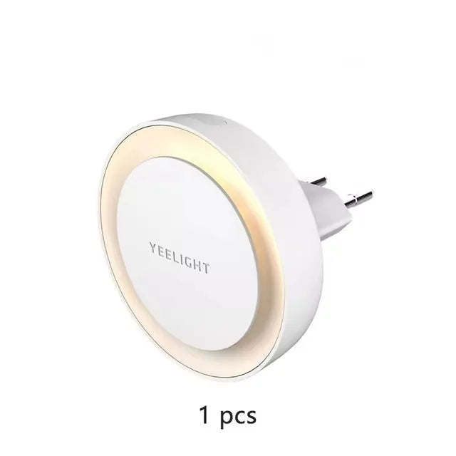 EU Plug-In Night Light with Light Sensor